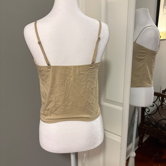 Uniqlo AIRism Tube Bra Top | Cropped - Picture 3 of 9